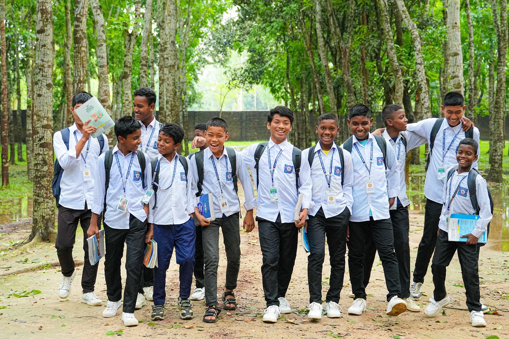 নারীদের দক্ষতা ও জীবিকায়ন প্রশিক্ষণ